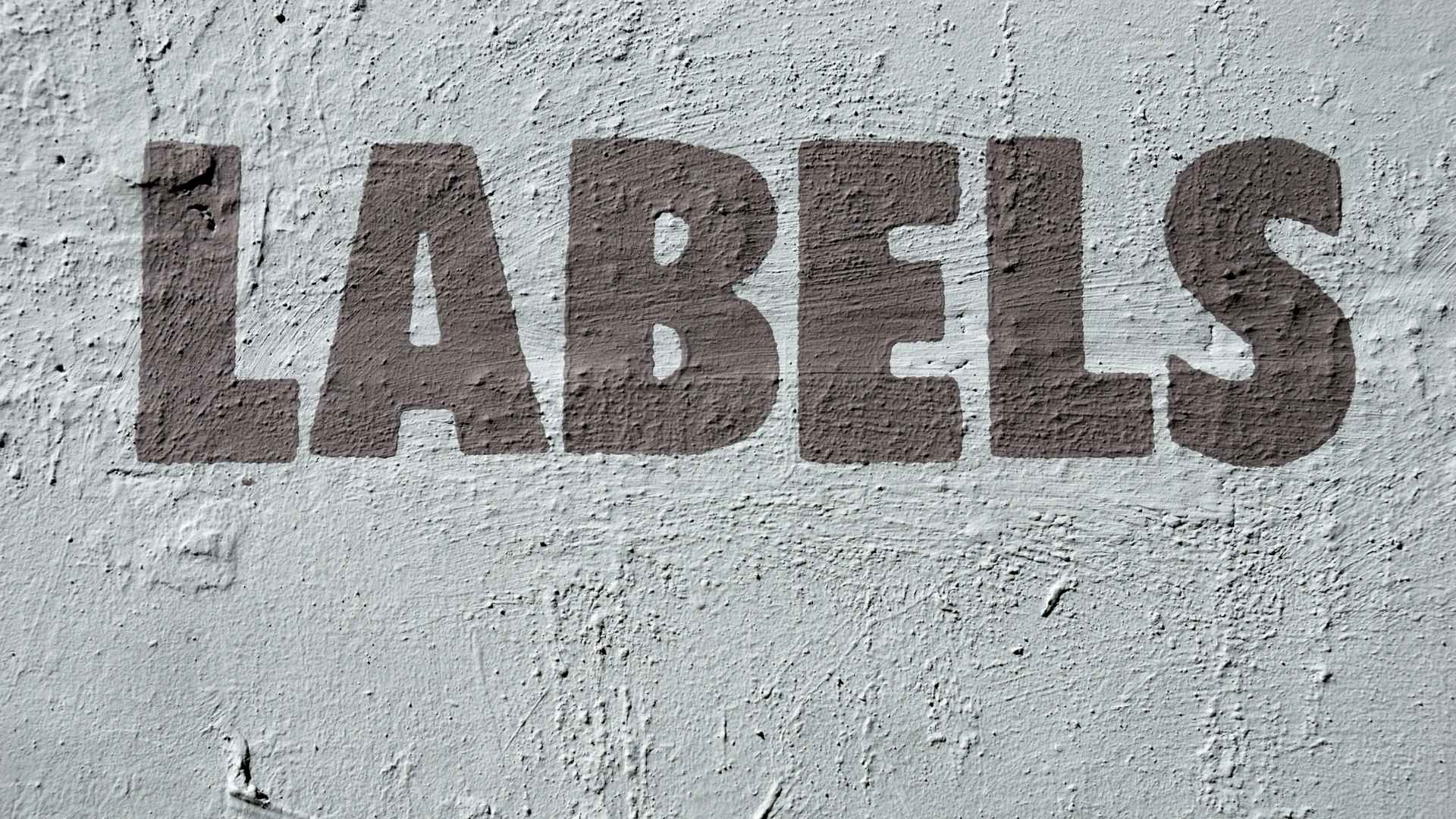 How to Choose the Right Label Material for Your Product Environment